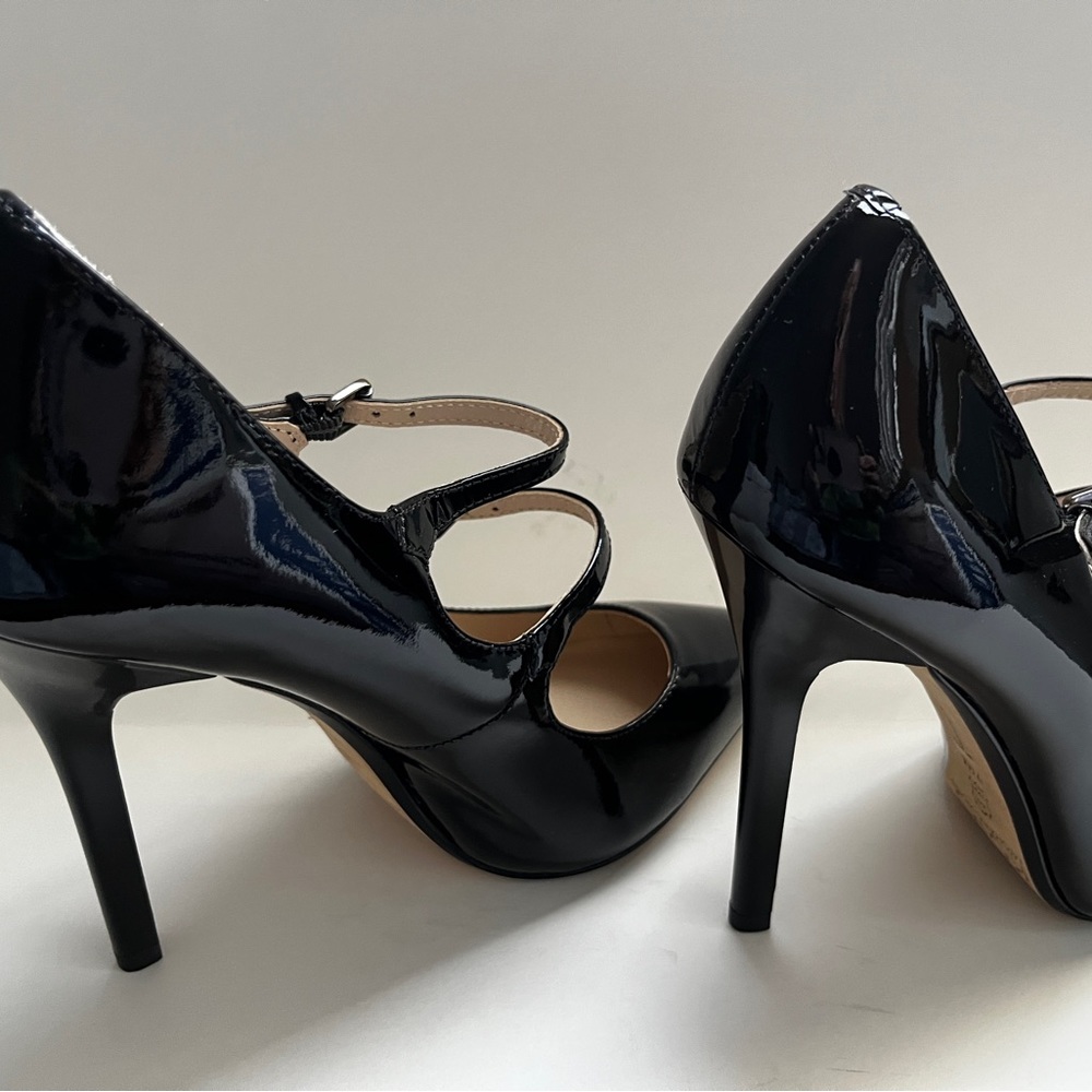 Kors, Michael Kors patent leather pumps